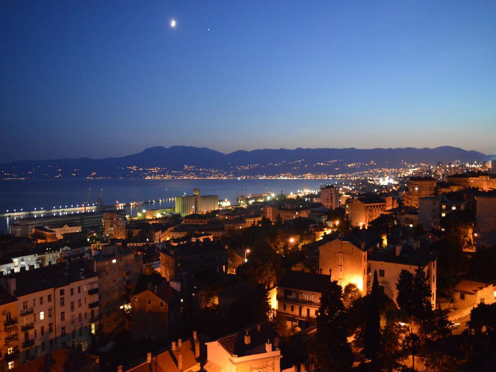 Liburana Apartment Rijeka Ngoại thất bức ảnh