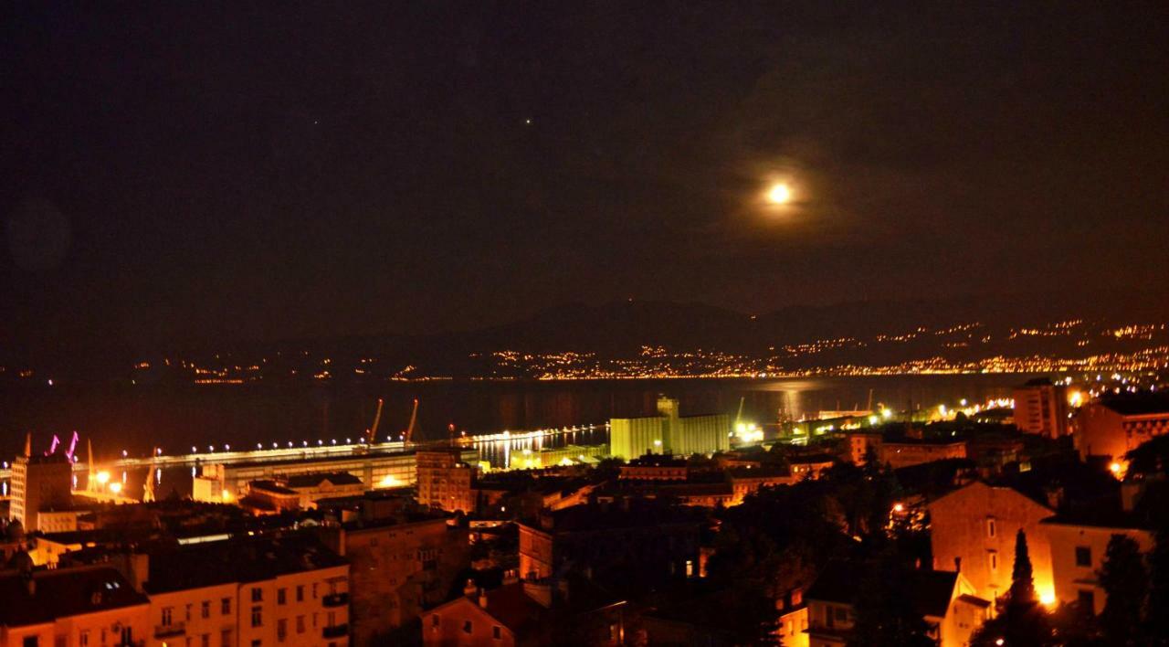 Liburana Apartment Rijeka Ngoại thất bức ảnh